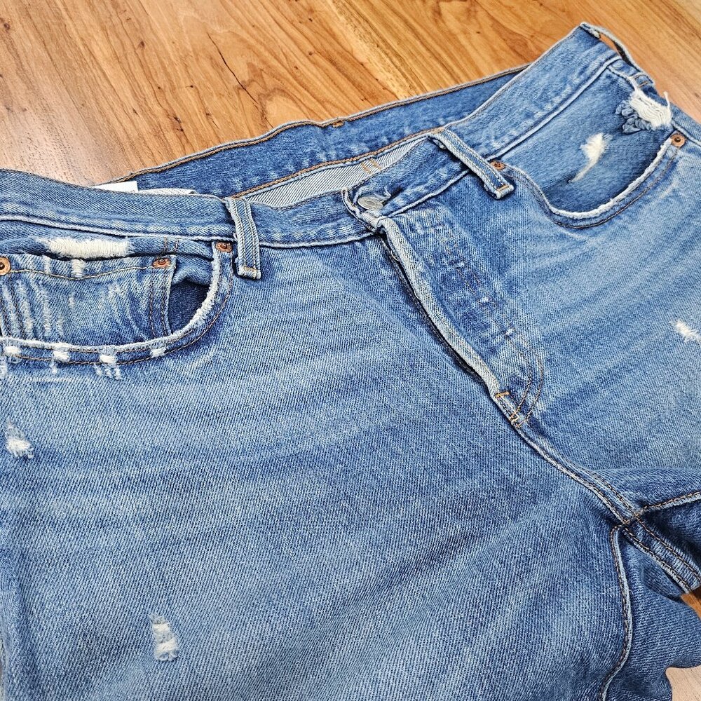 Levis 501 Jeans Sz 32X28